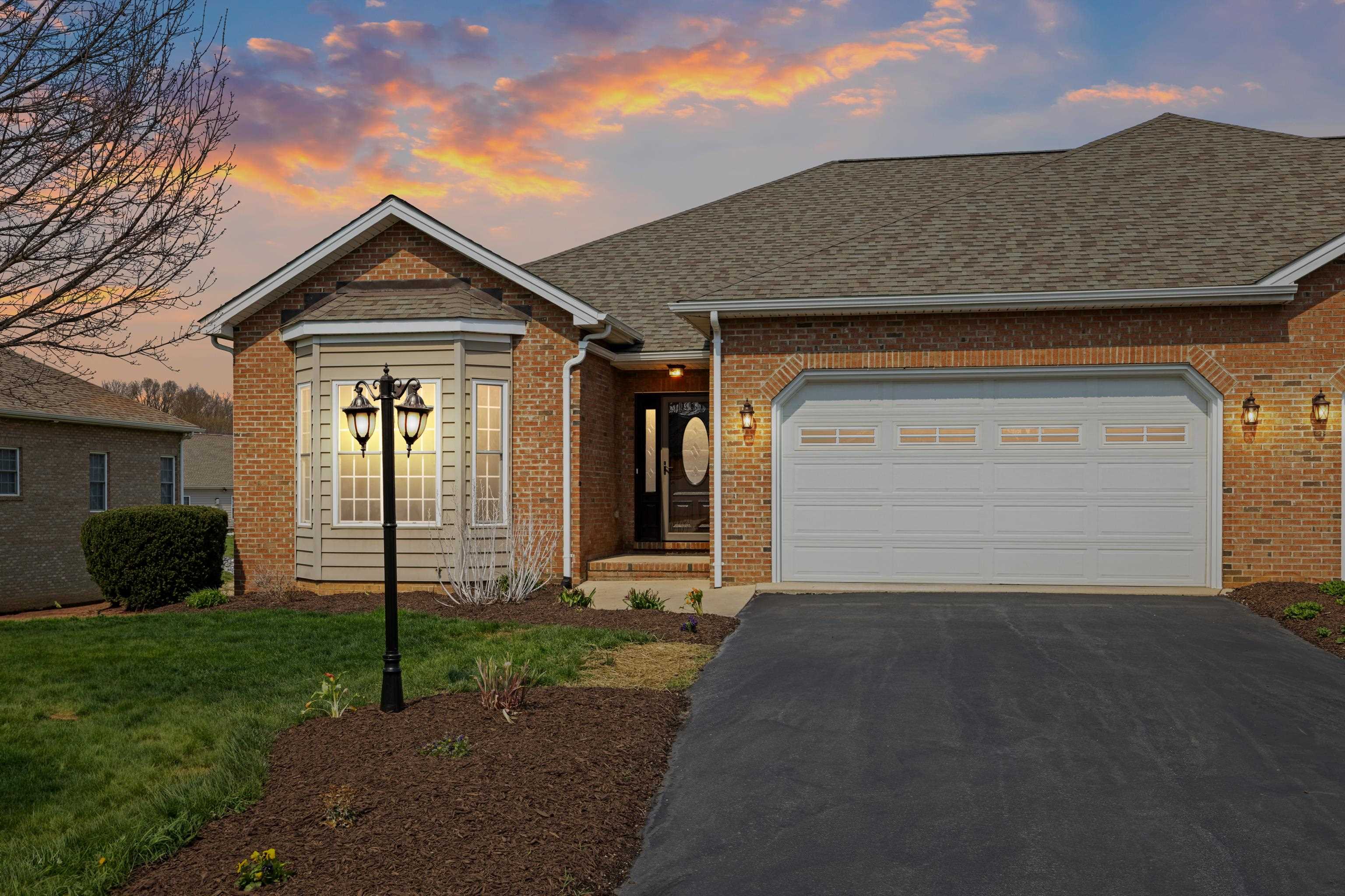 320 PETROS DR, WAYNESBORO, Virginia 22980, 4 Bedrooms Bedrooms, ,2 BathroomsBathrooms,Residential,320 PETROS DR,675442 MLS # 675442 320 PETROS DR, WAYNESBORO, Virginia 22980, 4 Bedrooms Bedrooms, ,2 BathroomsBathrooms,Residential,320 PETROS DR,675442 MLS # 675442