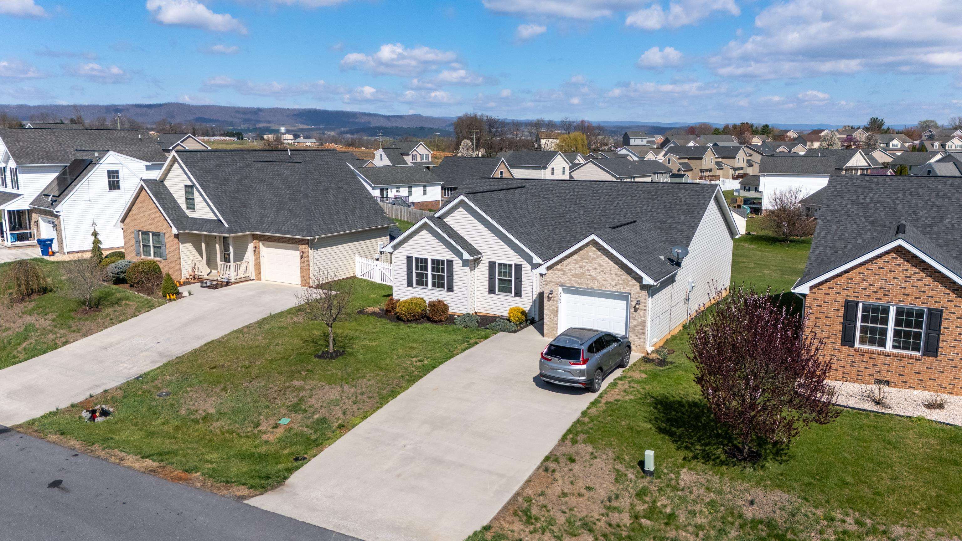 3365 LEGION WAY, BROADWAY, Virginia 22815, 3 Bedrooms Bedrooms, ,2 BathroomsBathrooms,Residential,3365 LEGION WAY,675444 MLS # 675444 3365 LEGION WAY, BROADWAY, Virginia 22815, 3 Bedrooms Bedrooms, ,2 BathroomsBathrooms,Residential,3365 LEGION WAY,675444 MLS # 675444