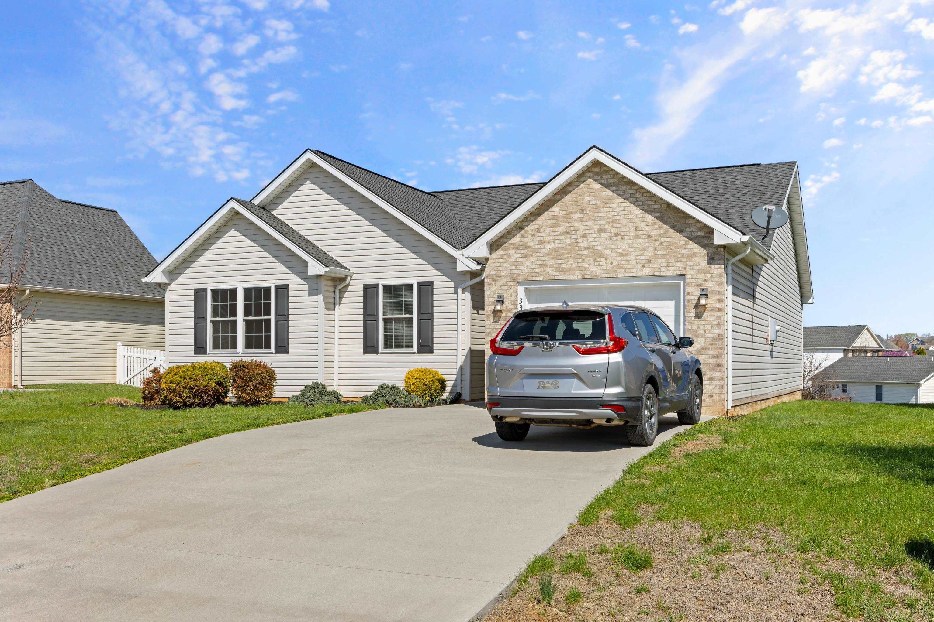 3365 LEGION WAY, BROADWAY, Virginia 22815, 3 Bedrooms Bedrooms, ,2 BathroomsBathrooms,Residential,3365 LEGION WAY,675444 MLS # 675444 3365 LEGION WAY, BROADWAY, Virginia 22815, 3 Bedrooms Bedrooms, ,2 BathroomsBathrooms,Residential,3365 LEGION WAY,675444 MLS # 675444