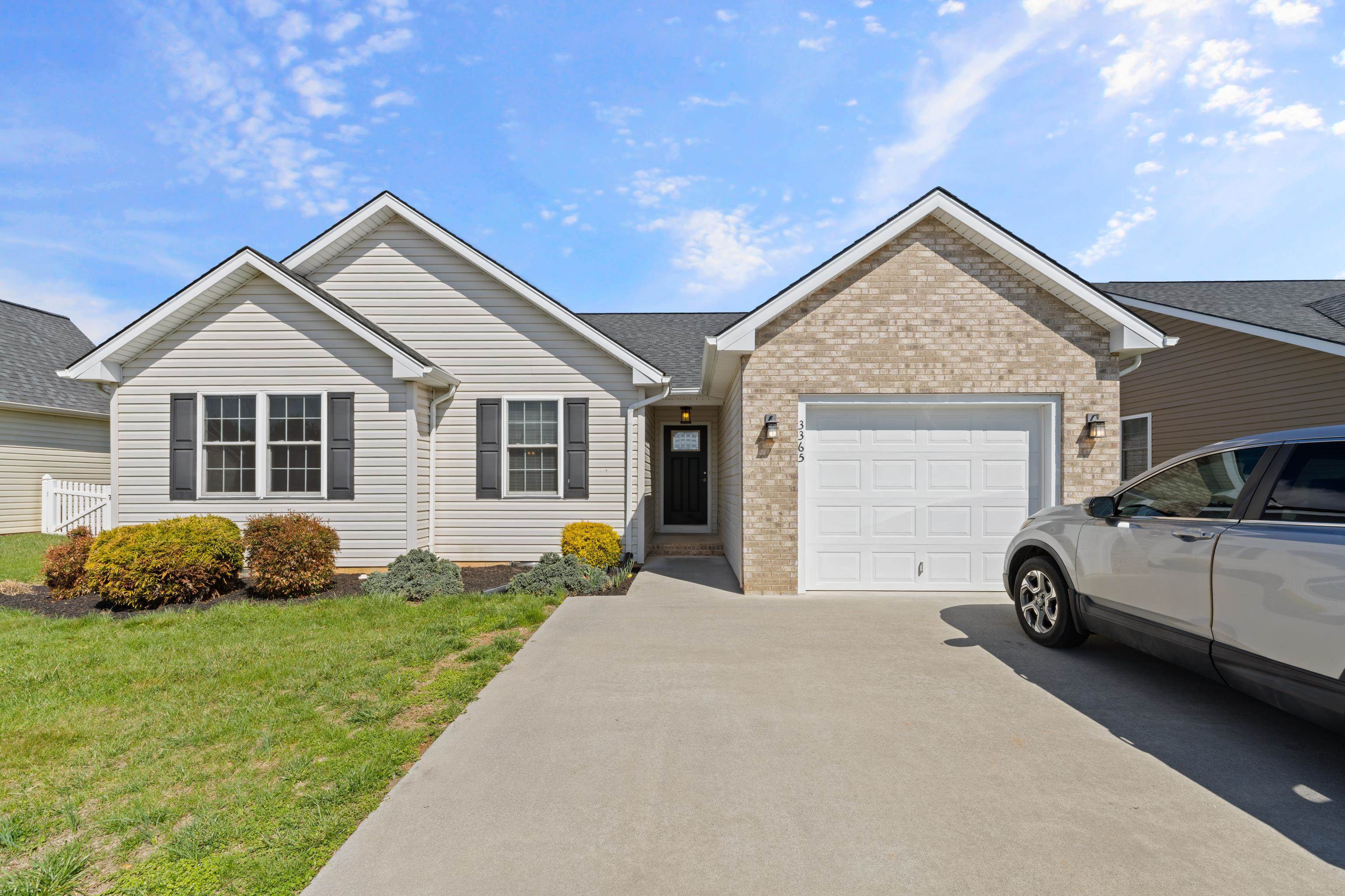 3365 LEGION WAY, BROADWAY, Virginia 22815, 3 Bedrooms Bedrooms, ,2 BathroomsBathrooms,Residential,3365 LEGION WAY,675444 MLS # 675444 3365 LEGION WAY, BROADWAY, Virginia 22815, 3 Bedrooms Bedrooms, ,2 BathroomsBathrooms,Residential,3365 LEGION WAY,675444 MLS # 675444