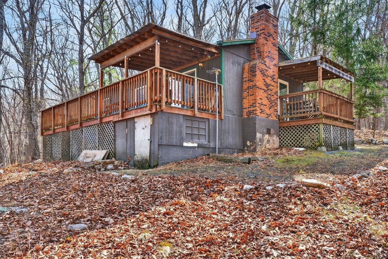 189 SANDSTONE LN, NEW MARKET, Virginia 22844, 2 Bedrooms Bedrooms, ,1 BathroomBathrooms,Residential,189 SANDSTONE LN,675452 MLS # 675452 189 SANDSTONE LN, NEW MARKET, Virginia 22844, 2 Bedrooms Bedrooms, ,1 BathroomBathrooms,Residential,189 SANDSTONE LN,675452 MLS # 675452