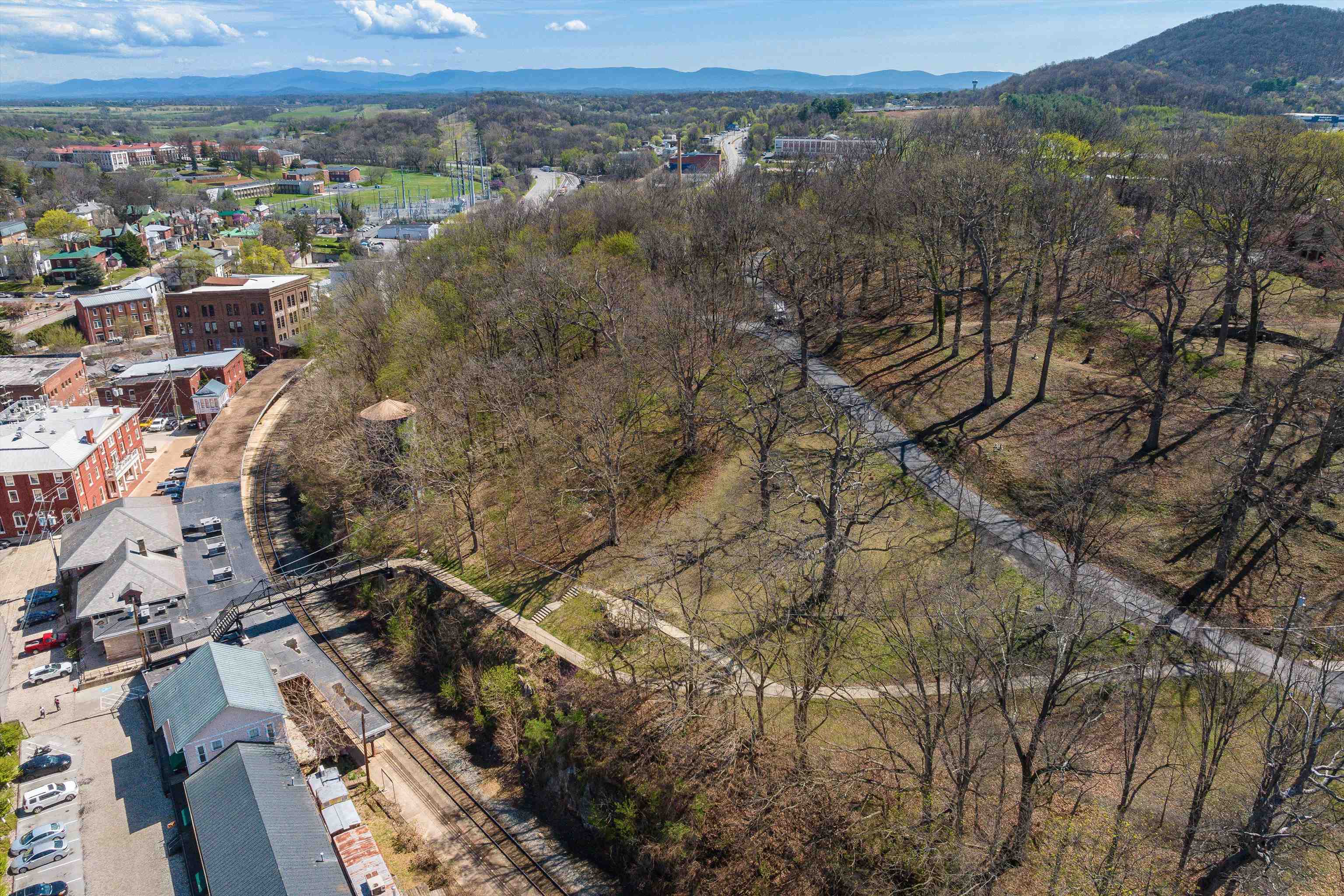 408 GOOCH ST, STAUNTON, Virginia 24401, ,Land,408 GOOCH ST,675473 MLS # 675473 408 GOOCH ST, STAUNTON, Virginia 24401, ,Land,408 GOOCH ST,675473 MLS # 675473