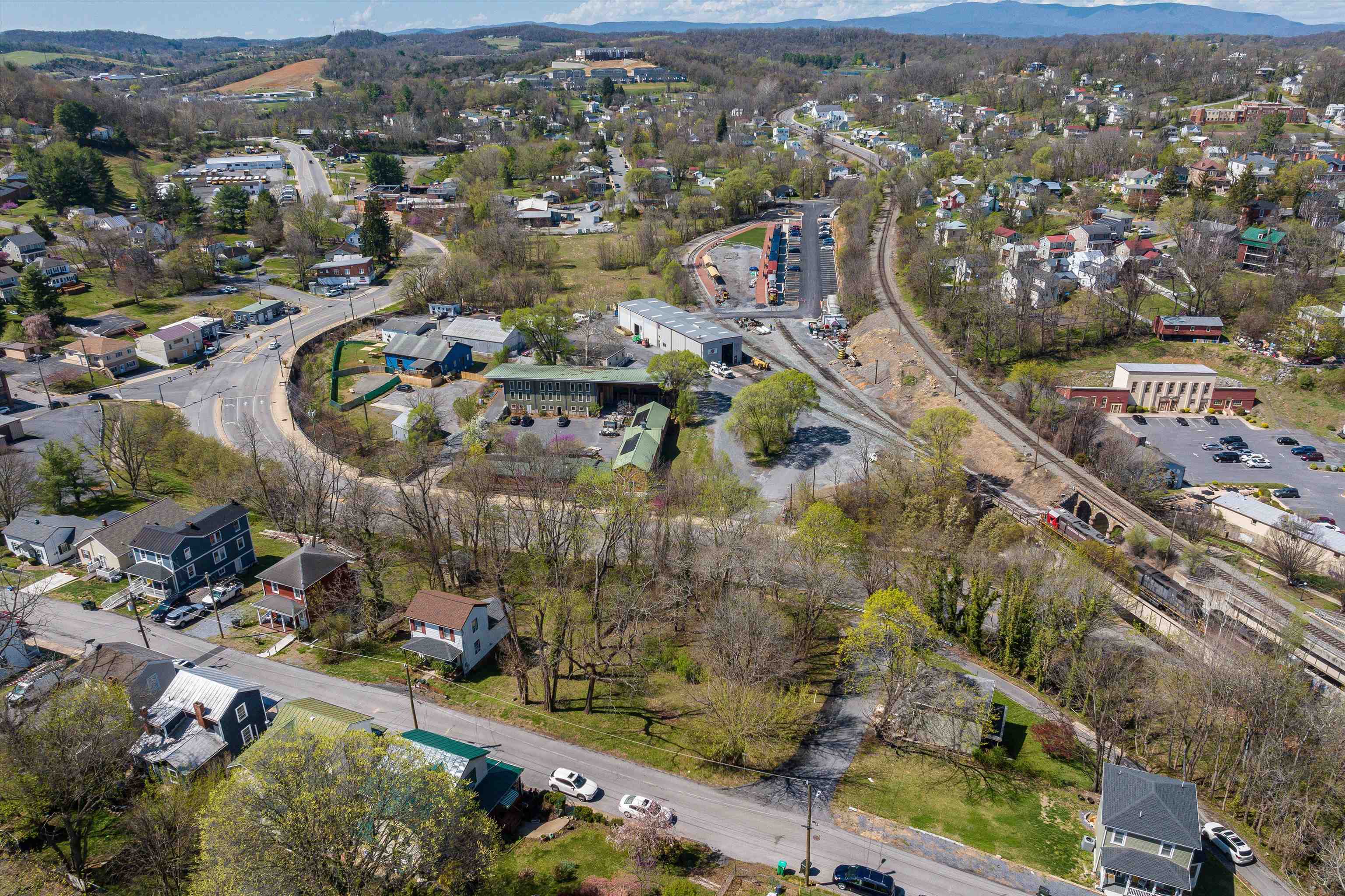 408 GOOCH ST, STAUNTON, Virginia 24401, ,Land,408 GOOCH ST,675473 MLS # 675473 408 GOOCH ST, STAUNTON, Virginia 24401, ,Land,408 GOOCH ST,675473 MLS # 675473