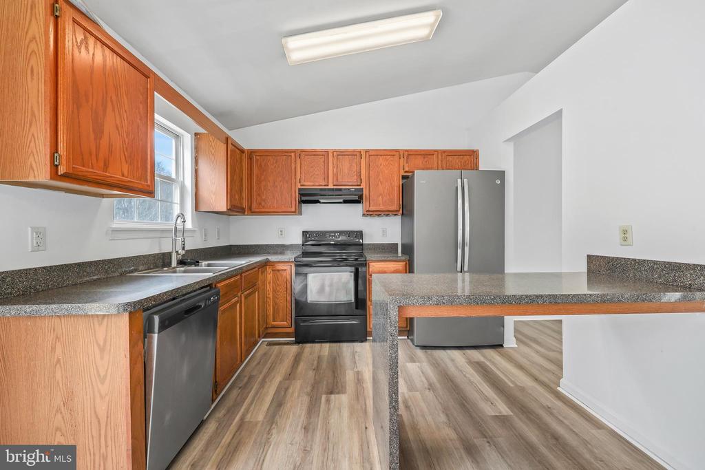 5707 STONE MEADOW DR, FREDERICKSBURG, Virginia 22407, 3 Bedrooms Bedrooms, ,2 BathroomsBathrooms,Residential,5707 STONE MEADOW DR,VASP2040210 MLS # VASP2040210 5707 STONE MEADOW DR, FREDERICKSBURG, Virginia 22407, 3 Bedrooms Bedrooms, ,2 BathroomsBathrooms,Residential,5707 STONE MEADOW DR,VASP2040210 MLS # VASP2040210