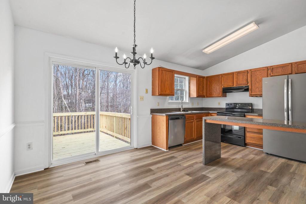 5707 STONE MEADOW DR, FREDERICKSBURG, Virginia 22407, 3 Bedrooms Bedrooms, ,2 BathroomsBathrooms,Residential,5707 STONE MEADOW DR,VASP2040210 MLS # VASP2040210 5707 STONE MEADOW DR, FREDERICKSBURG, Virginia 22407, 3 Bedrooms Bedrooms, ,2 BathroomsBathrooms,Residential,5707 STONE MEADOW DR,VASP2040210 MLS # VASP2040210