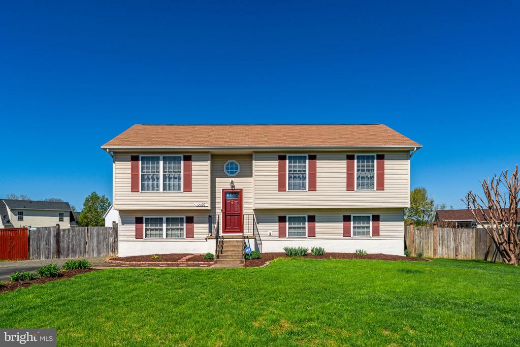 12166 AMANDA CT, REMINGTON, Virginia 22734, 4 Bedrooms Bedrooms, ,3 BathroomsBathrooms,Residential,12166 AMANDA CT,VAFQ2021274 MLS # VAFQ2021274 12166 AMANDA CT, REMINGTON, Virginia 22734, 4 Bedrooms Bedrooms, ,3 BathroomsBathrooms,Residential,12166 AMANDA CT,VAFQ2021274 MLS # VAFQ2021274
