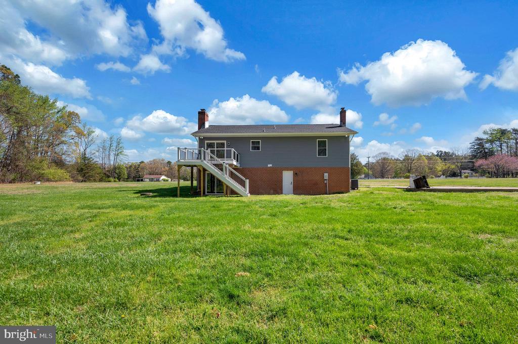 13452 POST OAK RD, SPOTSYLVANIA, Virginia 22551, 4 Bedrooms Bedrooms, ,2 BathroomsBathrooms,Residential,13452 POST OAK RD,VASP2040622 MLS # VASP2040622