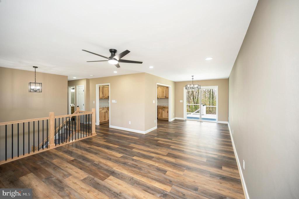 13452 POST OAK RD, SPOTSYLVANIA, Virginia 22551, 4 Bedrooms Bedrooms, ,2 BathroomsBathrooms,Residential,13452 POST OAK RD,VASP2040622 MLS # VASP2040622