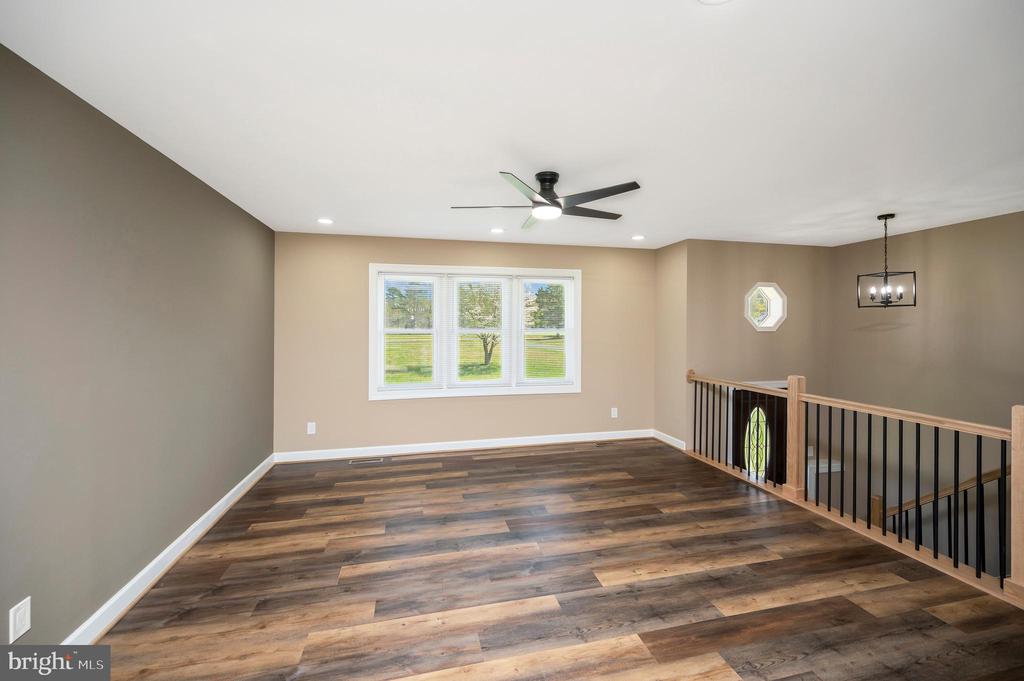 13452 POST OAK RD, SPOTSYLVANIA, Virginia 22551, 4 Bedrooms Bedrooms, ,2 BathroomsBathrooms,Residential,13452 POST OAK RD,VASP2040622 MLS # VASP2040622