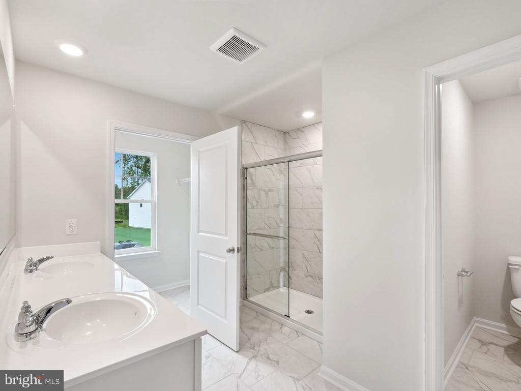 LIBERTY LN, KESWICK, Virginia 22947, 5 Bedrooms Bedrooms, ,3 BathroomsBathrooms,Residential,LIBERTY LN,VALA2009608 MLS # VALA2009608