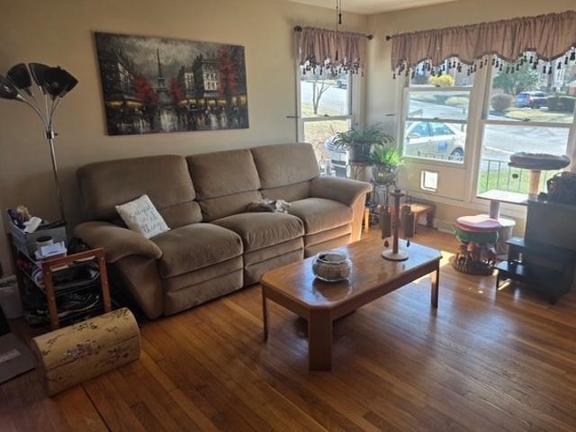 909 CRESTWOOD DR, STAUNTON, Virginia 24401, 3 Bedrooms Bedrooms, ,2 BathroomsBathrooms,Residential,909 CRESTWOOD DR,671636 MLS # 671636 909 CRESTWOOD DR, STAUNTON, Virginia 24401, 3 Bedrooms Bedrooms, ,2 BathroomsBathrooms,Residential,909 CRESTWOOD DR,671636 MLS # 671636