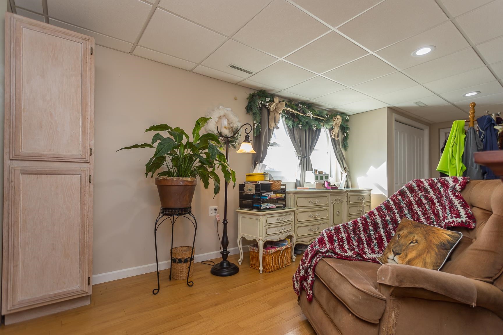 909 CRESTWOOD DR, STAUNTON, Virginia 24401, 3 Bedrooms Bedrooms, ,2 BathroomsBathrooms,Residential,909 CRESTWOOD DR,671636 MLS # 671636 909 CRESTWOOD DR, STAUNTON, Virginia 24401, 3 Bedrooms Bedrooms, ,2 BathroomsBathrooms,Residential,909 CRESTWOOD DR,671636 MLS # 671636