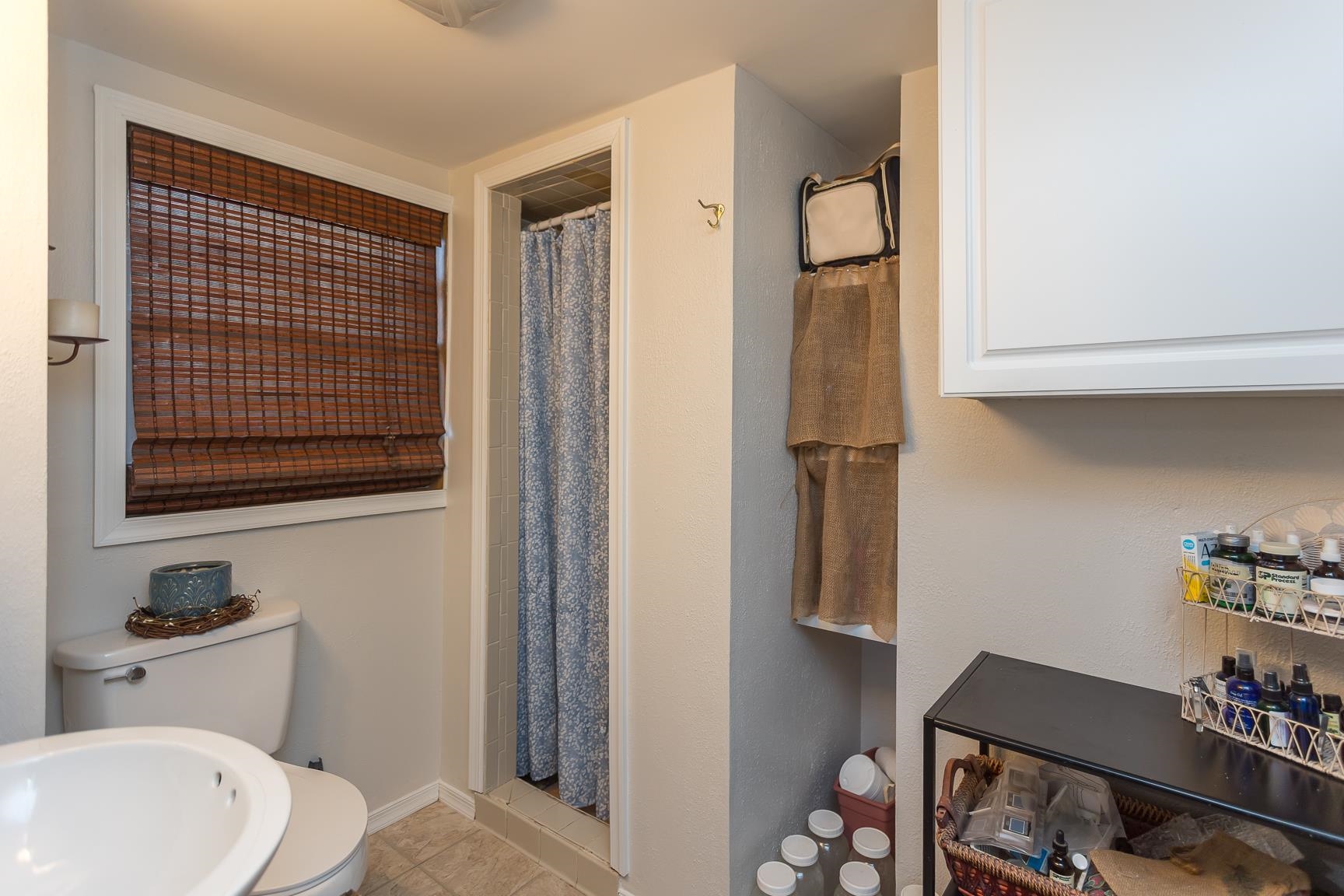 909 CRESTWOOD DR, STAUNTON, Virginia 24401, 3 Bedrooms Bedrooms, ,2 BathroomsBathrooms,Residential,909 CRESTWOOD DR,671636 MLS # 671636 909 CRESTWOOD DR, STAUNTON, Virginia 24401, 3 Bedrooms Bedrooms, ,2 BathroomsBathrooms,Residential,909 CRESTWOOD DR,671636 MLS # 671636