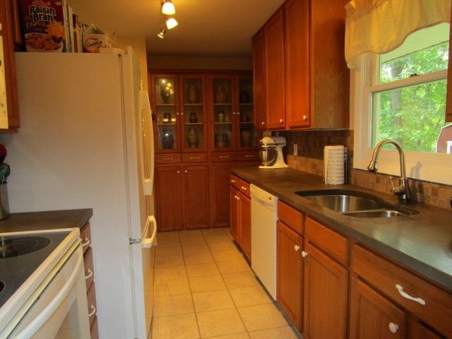 909 CRESTWOOD DR, STAUNTON, Virginia 24401, 3 Bedrooms Bedrooms, ,2 BathroomsBathrooms,Residential,909 CRESTWOOD DR,671636 MLS # 671636 909 CRESTWOOD DR, STAUNTON, Virginia 24401, 3 Bedrooms Bedrooms, ,2 BathroomsBathrooms,Residential,909 CRESTWOOD DR,671636 MLS # 671636