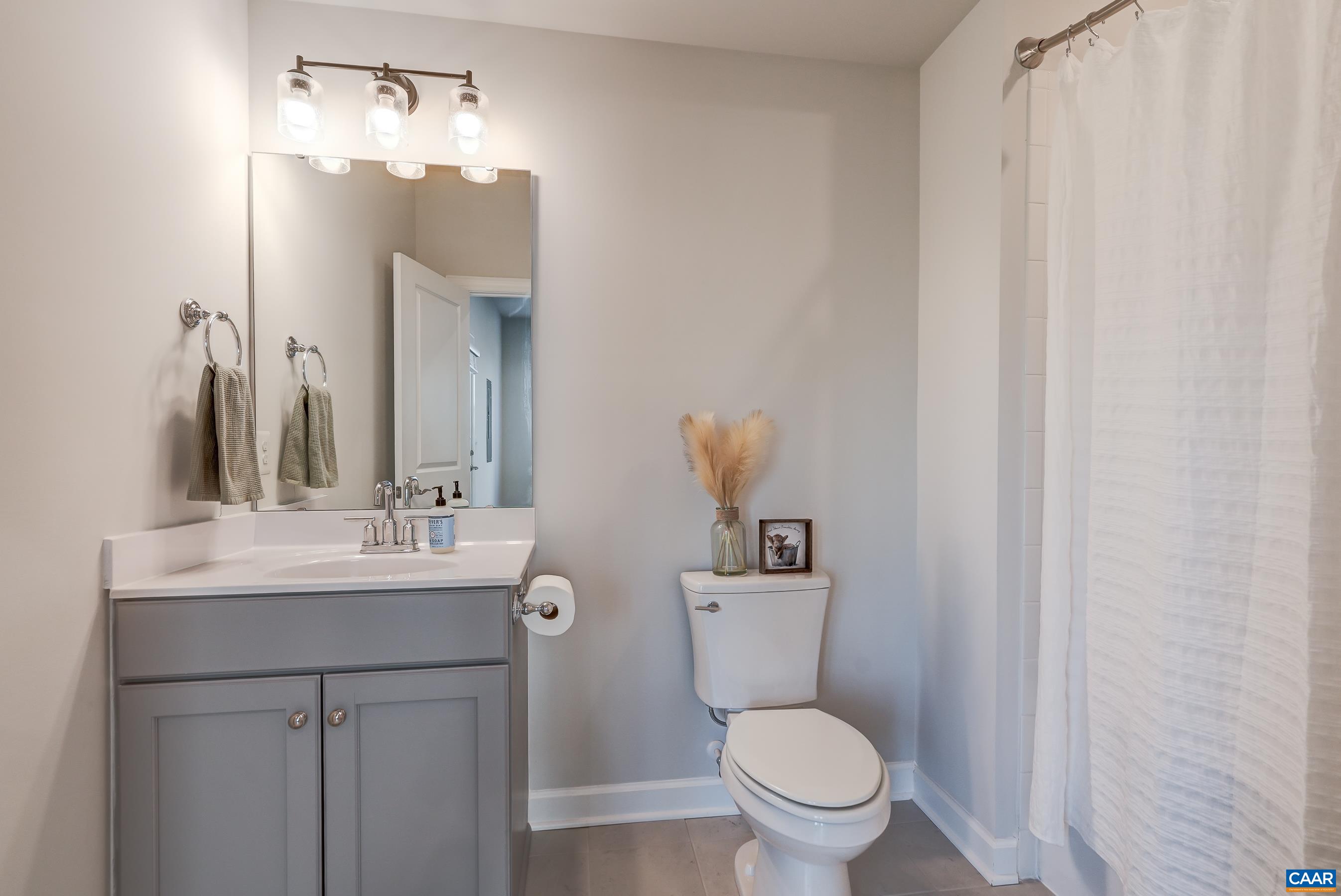 Ground level ensuite bathroom.