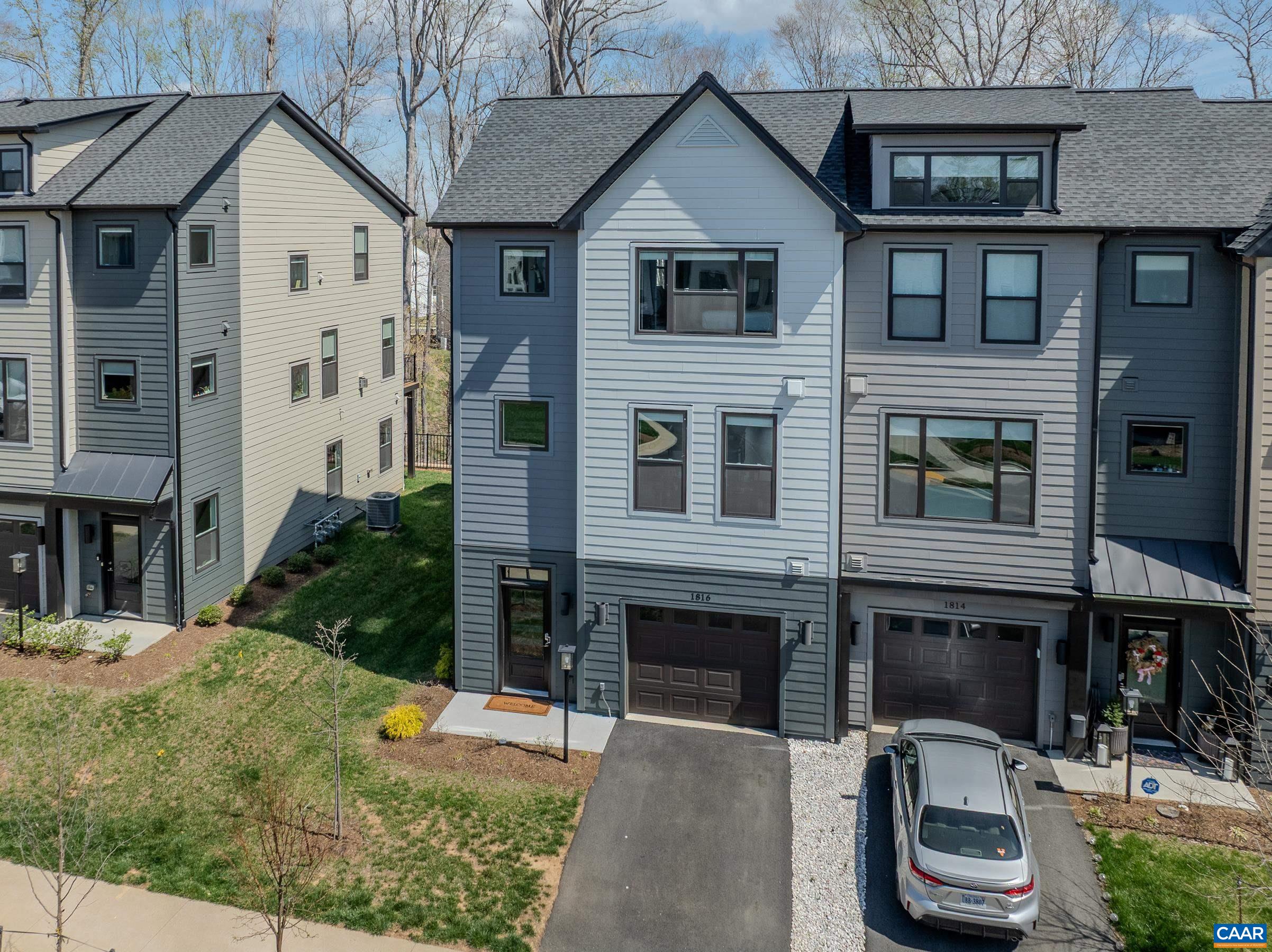 1816 FOWLER ST, CHARLOTTESVILLE, Virginia 22901, 4 Bedrooms Bedrooms, ,3 BathroomsBathrooms,Residential,Bainbridge,1816 FOWLER ST,675393 MLS # 675393