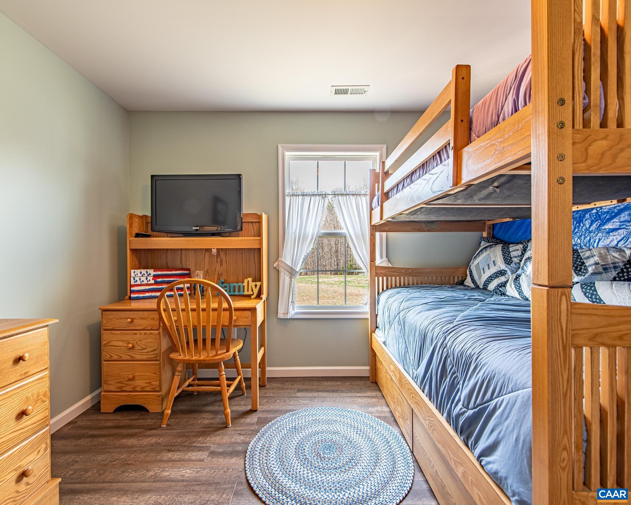 186 ROSEWOOD DR, SCOTTSVILLE, Virginia 24590, 3 Bedrooms Bedrooms, ,2 BathroomsBathrooms,Residential,186 ROSEWOOD DR,675453 MLS # 675453 186 ROSEWOOD DR, SCOTTSVILLE, Virginia 24590, 3 Bedrooms Bedrooms, ,2 BathroomsBathrooms,Residential,186 ROSEWOOD DR,675453 MLS # 675453