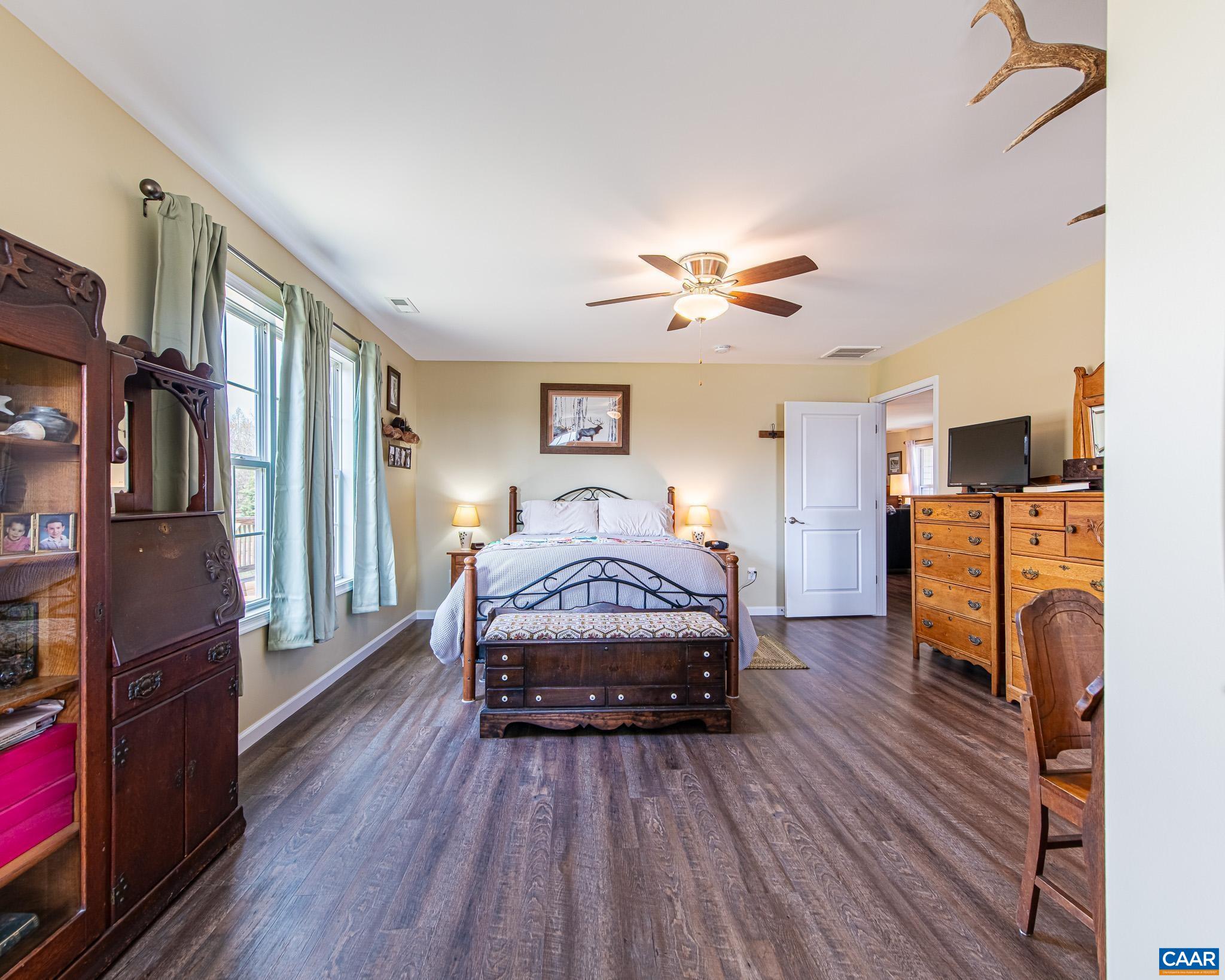 186 ROSEWOOD DR, SCOTTSVILLE, Virginia 24590, 3 Bedrooms Bedrooms, ,2 BathroomsBathrooms,Residential,186 ROSEWOOD DR,675453 MLS # 675453 186 ROSEWOOD DR, SCOTTSVILLE, Virginia 24590, 3 Bedrooms Bedrooms, ,2 BathroomsBathrooms,Residential,186 ROSEWOOD DR,675453 MLS # 675453