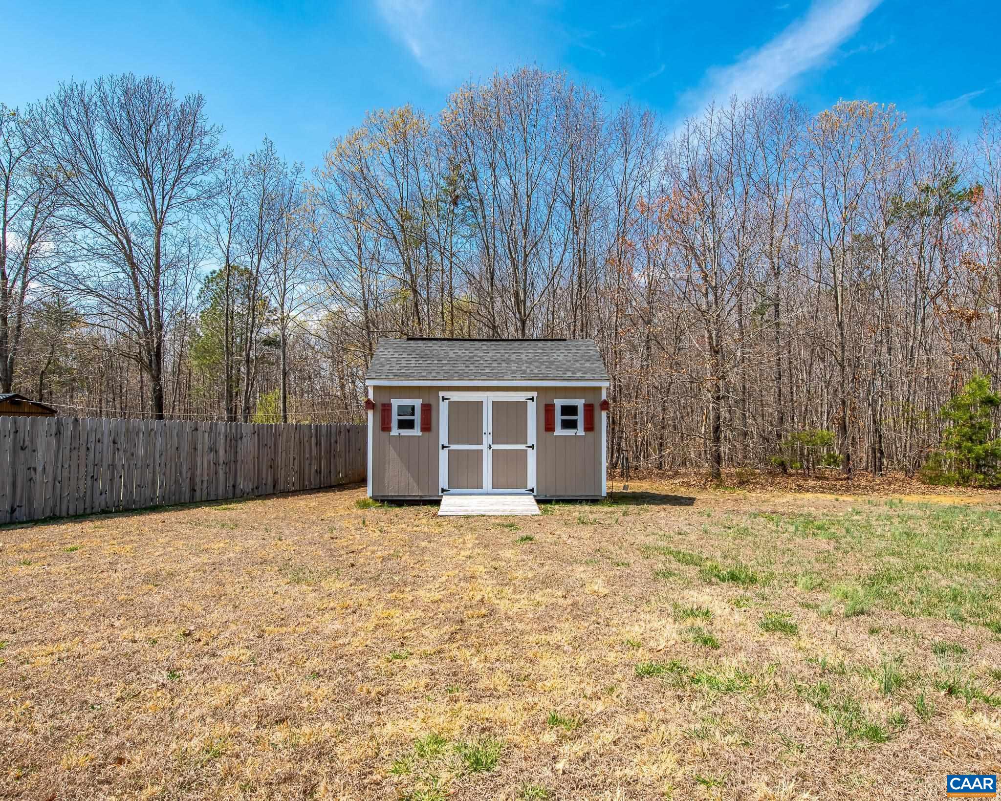 186 ROSEWOOD DR, SCOTTSVILLE, Virginia 24590, 3 Bedrooms Bedrooms, ,2 BathroomsBathrooms,Residential,186 ROSEWOOD DR,675453 MLS # 675453 186 ROSEWOOD DR, SCOTTSVILLE, Virginia 24590, 3 Bedrooms Bedrooms, ,2 BathroomsBathrooms,Residential,186 ROSEWOOD DR,675453 MLS # 675453