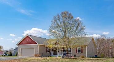 186 ROSEWOOD DR, SCOTTSVILLE, Virginia 24590, 3 Bedrooms Bedrooms, ,2 BathroomsBathrooms,Residential,186 ROSEWOOD DR,675453 MLS # 675453