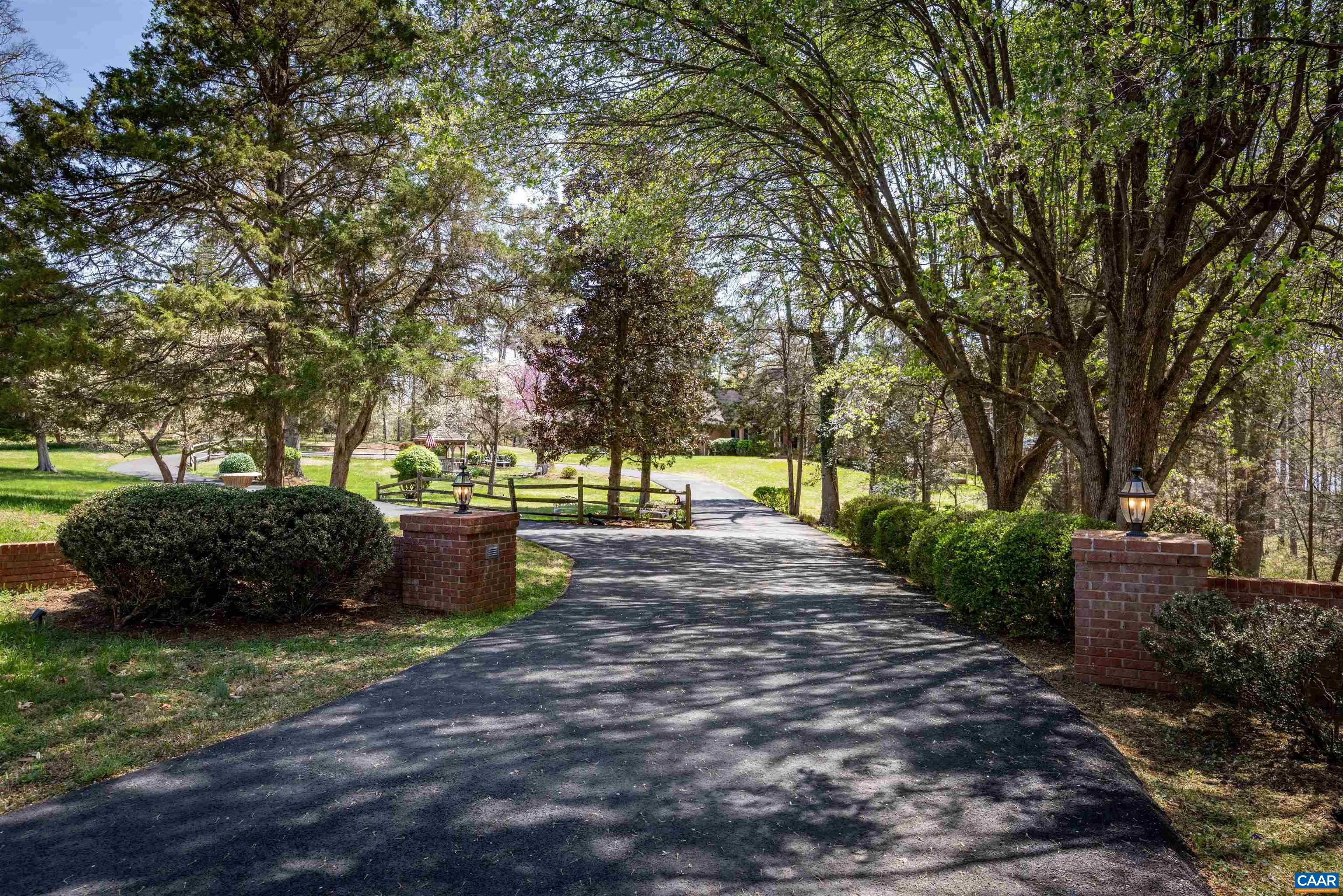 155 IVY RIDGE RD, CHARLOTTESVILLE, Virginia 22901, 6 Bedrooms Bedrooms, ,4 BathroomsBathrooms,Residential,Henderson Estate,155 IVY RIDGE RD,675458 MLS # 675458 155 IVY RIDGE RD, CHARLOTTESVILLE, Virginia 22901, 6 Bedrooms Bedrooms, ,4 BathroomsBathrooms,Residential,Henderson Estate,155 IVY RIDGE RD,675458 MLS # 675458