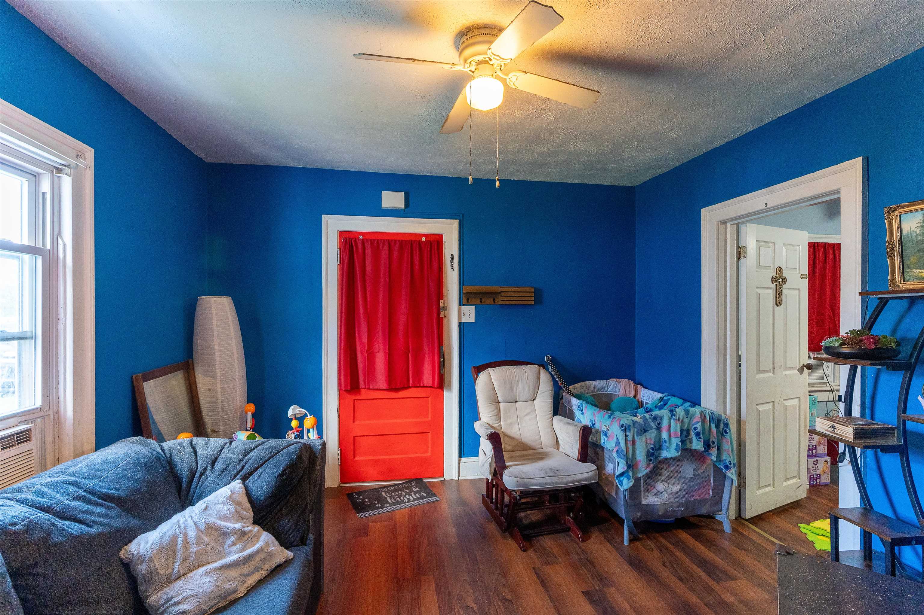 398 FRANKLIN ST, HARRISONBURG, Virginia 22801, 2 Bedrooms Bedrooms, ,1 BathroomBathrooms,Residential,398 FRANKLIN ST,675459 MLS # 675459