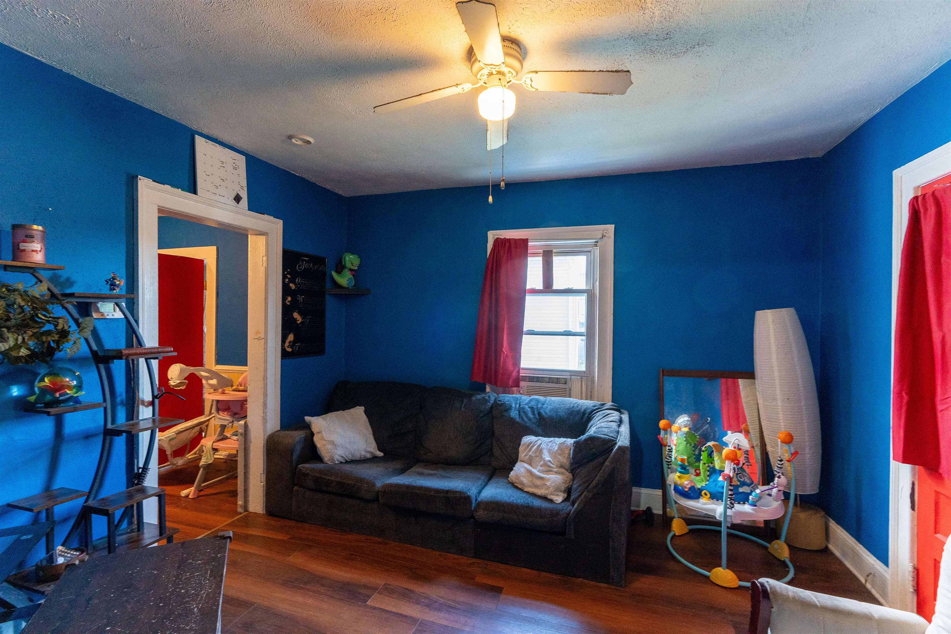 398 FRANKLIN ST, HARRISONBURG, Virginia 22801, 2 Bedrooms Bedrooms, ,1 BathroomBathrooms,Residential,398 FRANKLIN ST,675459 MLS # 675459