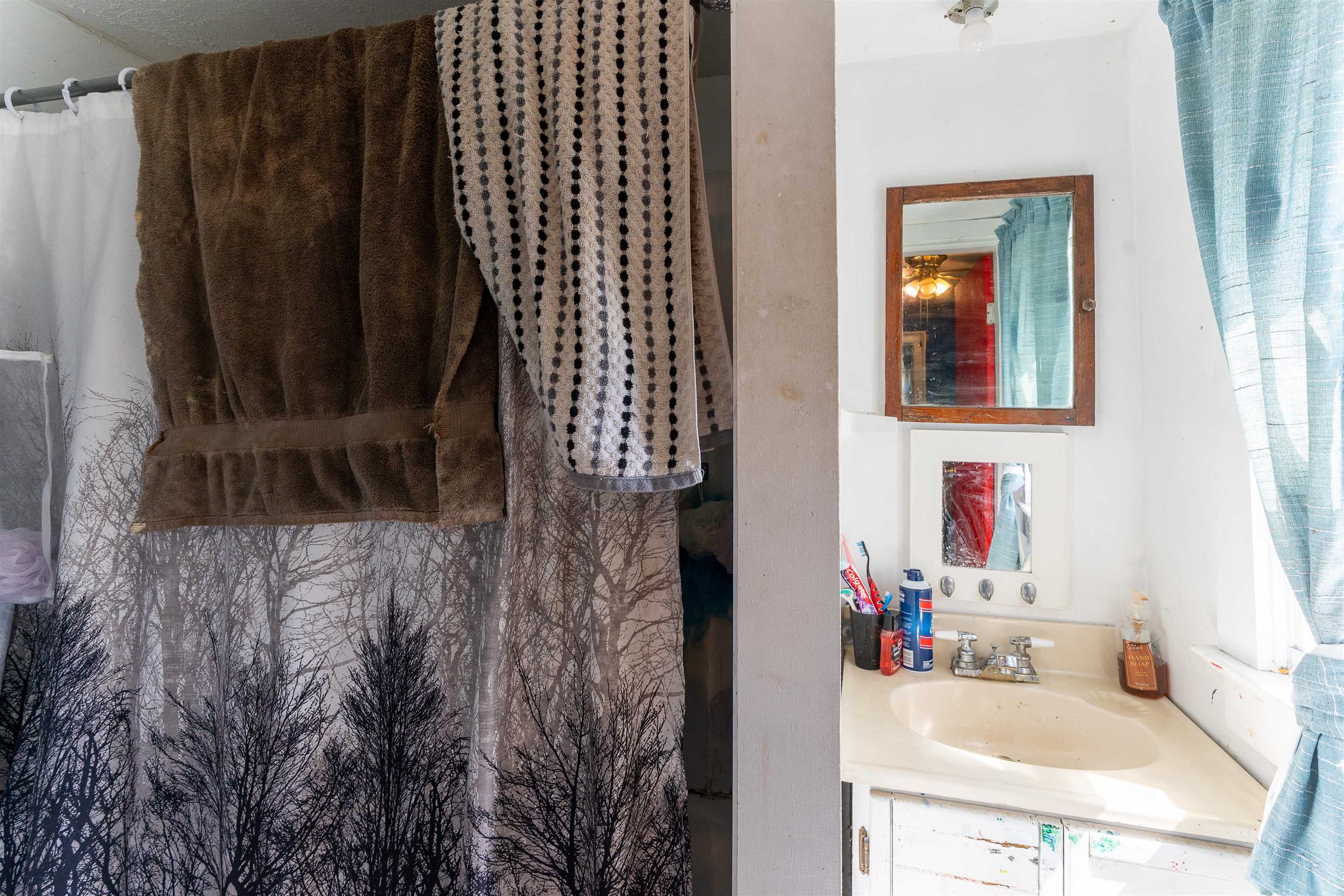 398 FRANKLIN ST, HARRISONBURG, Virginia 22801, 2 Bedrooms Bedrooms, ,1 BathroomBathrooms,Residential,398 FRANKLIN ST,675459 MLS # 675459