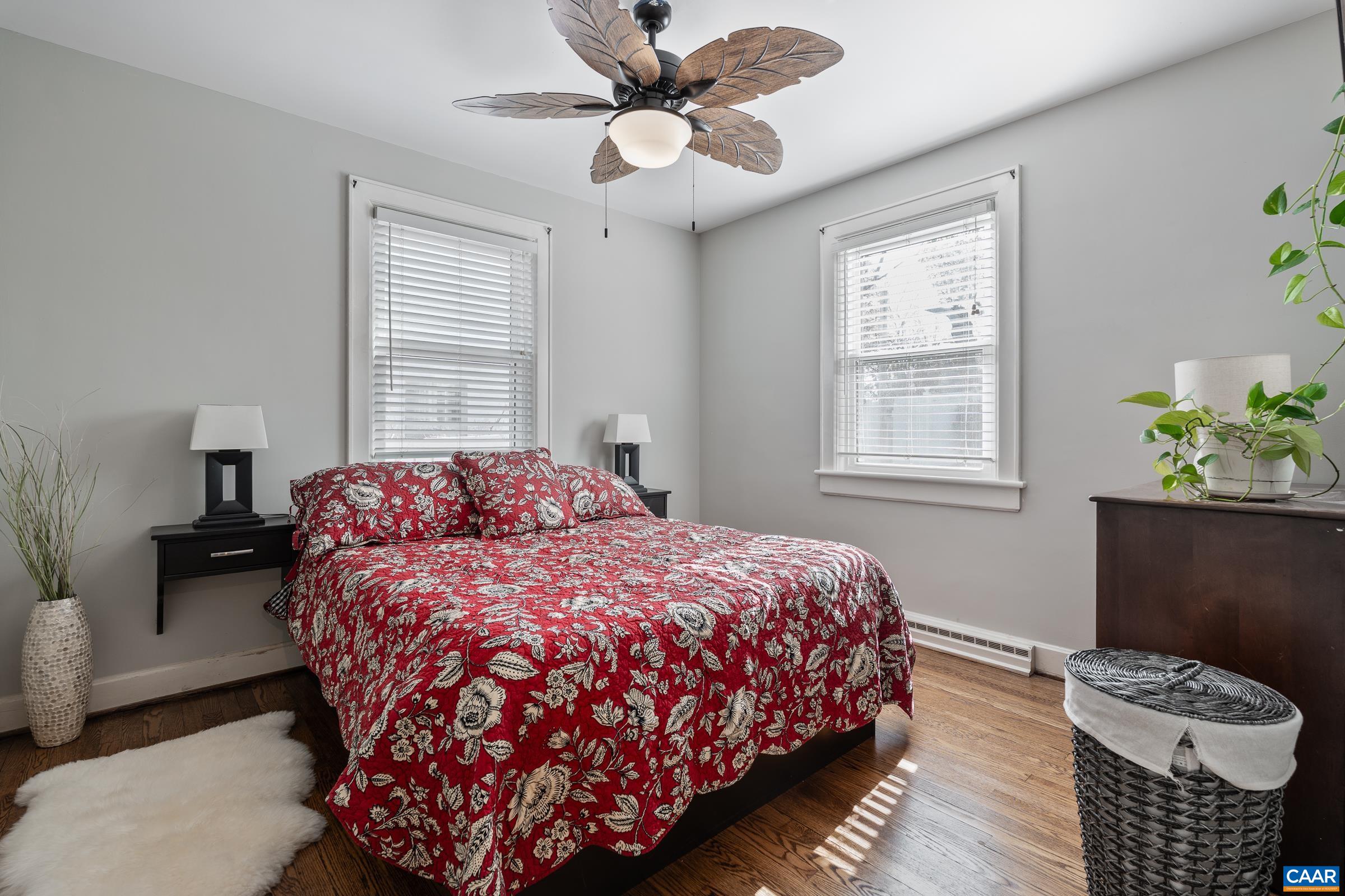 317 YORK AVE, STAUNTON, Virginia 24401, 3 Bedrooms Bedrooms, ,1 BathroomBathrooms,Residential,317 YORK AVE,675476 MLS # 675476 317 YORK AVE, STAUNTON, Virginia 24401, 3 Bedrooms Bedrooms, ,1 BathroomBathrooms,Residential,317 YORK AVE,675476 MLS # 675476