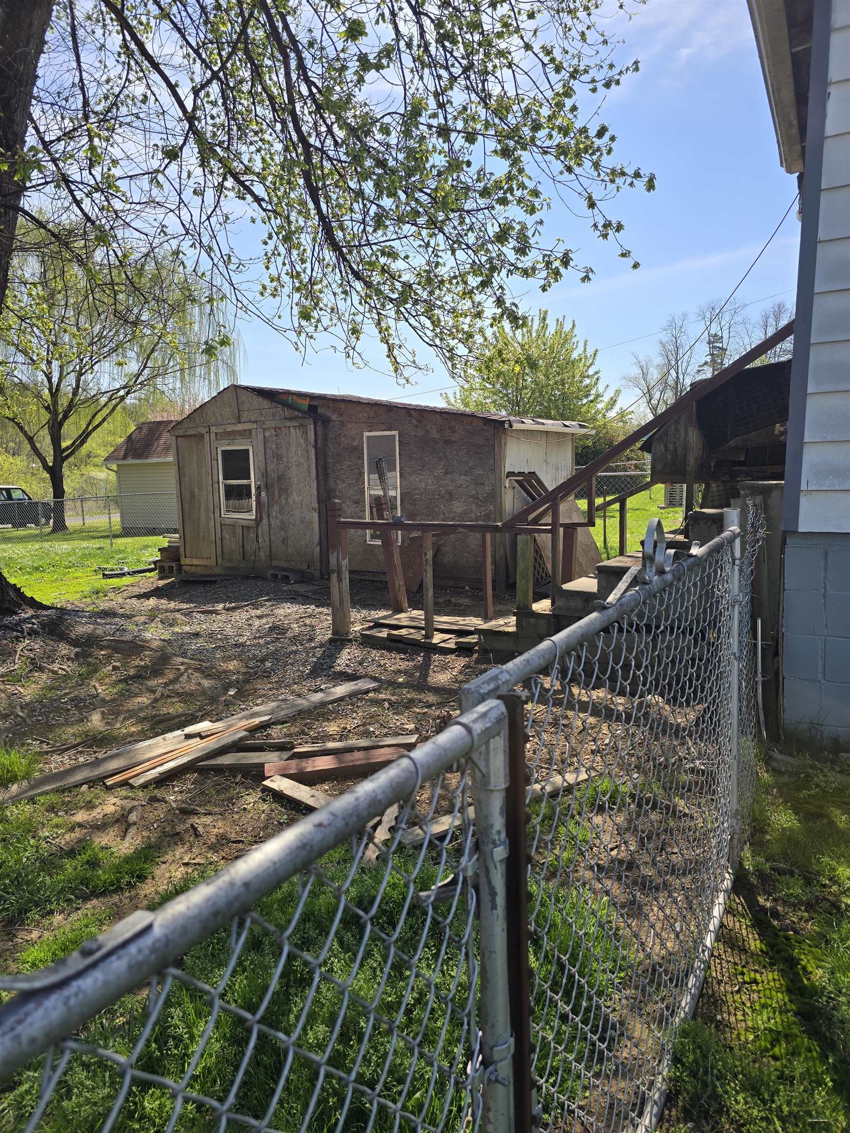 1117 NEW HOPE RD, WAYNESBORO, Virginia 22980, 2 Bedrooms Bedrooms, ,1 BathroomBathrooms,Residential,1117 NEW HOPE RD,675477 MLS # 675477