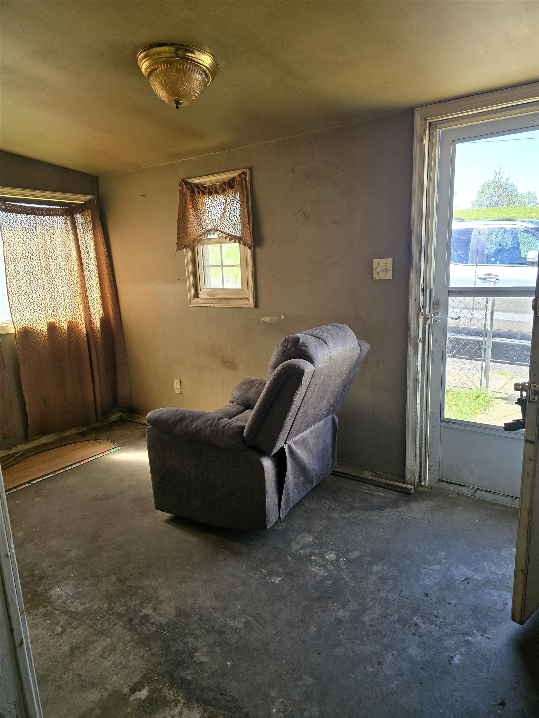 1117 NEW HOPE RD, WAYNESBORO, Virginia 22980, 2 Bedrooms Bedrooms, ,1 BathroomBathrooms,Residential,1117 NEW HOPE RD,675477 MLS # 675477