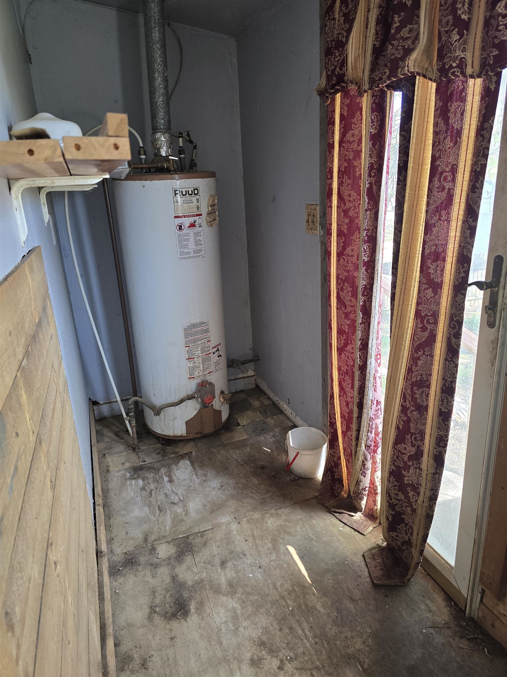 1117 NEW HOPE RD, WAYNESBORO, Virginia 22980, 2 Bedrooms Bedrooms, ,1 BathroomBathrooms,Residential,1117 NEW HOPE RD,675477 MLS # 675477