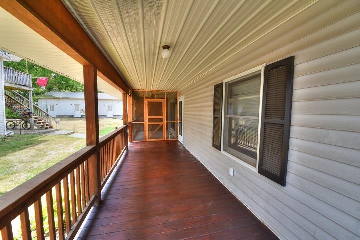 405 S LINDEN AVE, WAYNESBORO, Virginia 22980, 3 Bedrooms Bedrooms, ,2 BathroomsBathrooms,Residential,405 S LINDEN AVE,675480 MLS # 675480