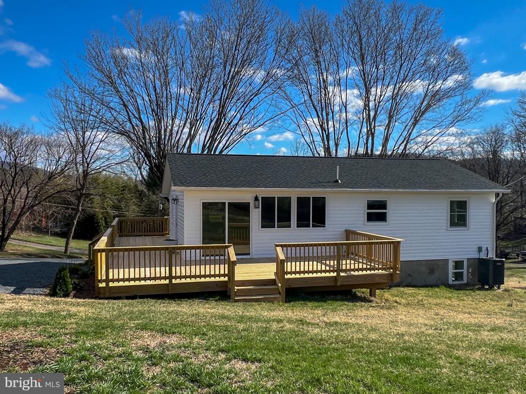 22 HOPEWELL LN, SPERRYVILLE, Virginia 22740, 4 Bedrooms Bedrooms, ,2 BathroomsBathrooms,Residential,22 HOPEWELL LN,VARP2002528 MLS # VARP2002528 22 HOPEWELL LN, SPERRYVILLE, Virginia 22740, 4 Bedrooms Bedrooms, ,2 BathroomsBathrooms,Residential,22 HOPEWELL LN,VARP2002528 MLS # VARP2002528