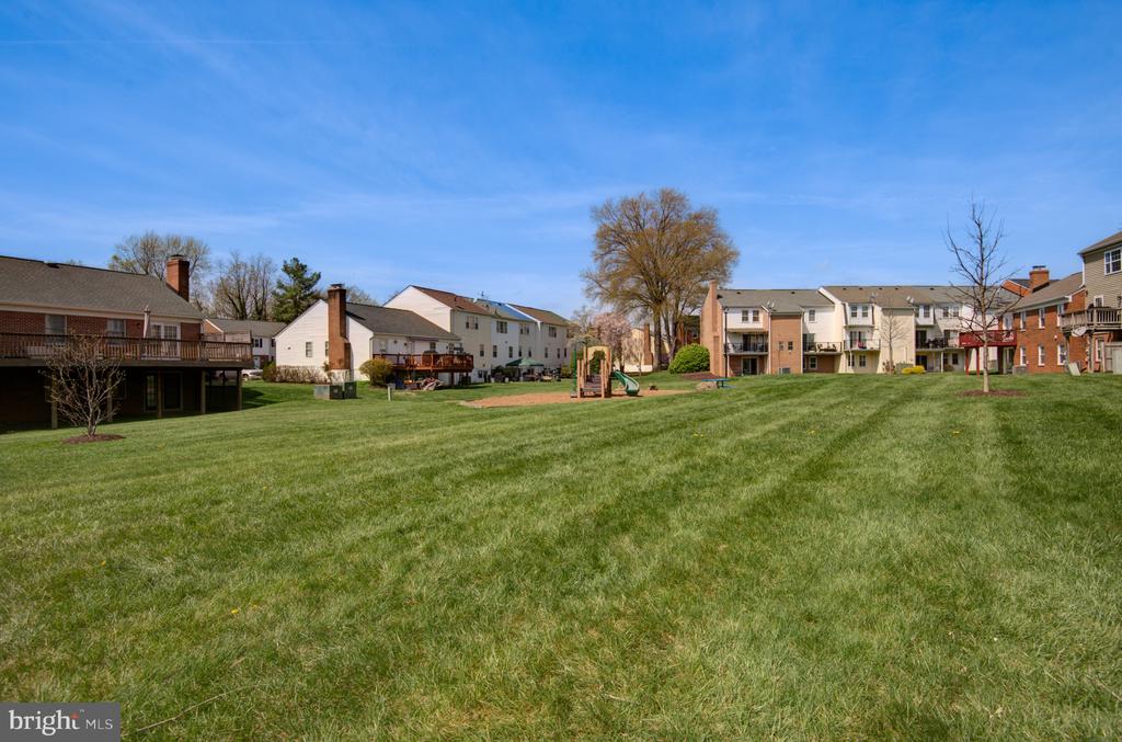 267 FAIRFIELD DR, WARRENTON, Virginia 20186, 3 Bedrooms Bedrooms, ,2 BathroomsBathrooms,Residential,267 FAIRFIELD DR,VAFQ2020998 MLS # VAFQ2020998 267 FAIRFIELD DR, WARRENTON, Virginia 20186, 3 Bedrooms Bedrooms, ,2 BathroomsBathrooms,Residential,267 FAIRFIELD DR,VAFQ2020998 MLS # VAFQ2020998