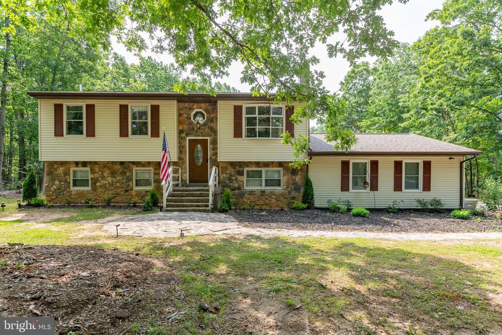 11428 ORANGE PLANK RD, LOCUST GROVE, Virginia 22508, 4 Bedrooms Bedrooms, ,2 BathroomsBathrooms,Residential,11428 ORANGE PLANK RD,VASP2040530 MLS # VASP2040530 11428 ORANGE PLANK RD, LOCUST GROVE, Virginia 22508, 4 Bedrooms Bedrooms, ,2 BathroomsBathrooms,Residential,11428 ORANGE PLANK RD,VASP2040530 MLS # VASP2040530