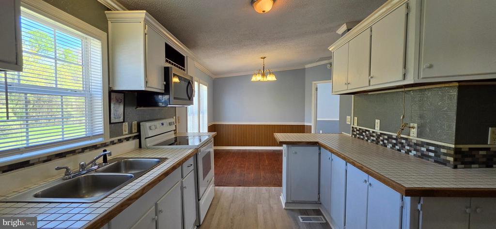 106 PIEDMONT ST, ORANGE, Virginia 22960, 3 Bedrooms Bedrooms, ,2 BathroomsBathrooms,Residential,106 PIEDMONT ST,VAOR2013738 MLS # VAOR2013738 106 PIEDMONT ST, ORANGE, Virginia 22960, 3 Bedrooms Bedrooms, ,2 BathroomsBathrooms,Residential,106 PIEDMONT ST,VAOR2013738 MLS # VAOR2013738