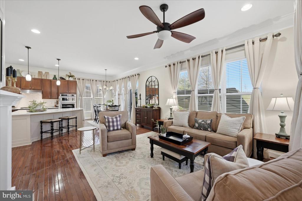 6796 SHOLES CT, WARRENTON, Virginia, 4 Bedrooms Bedrooms, ,3 BathroomsBathrooms,Residential,6796 SHOLES CT,VAFQ2021212 MLS # VAFQ2021212 6796 SHOLES CT, WARRENTON, Virginia, 4 Bedrooms Bedrooms, ,3 BathroomsBathrooms,Residential,6796 SHOLES CT,VAFQ2021212 MLS # VAFQ2021212