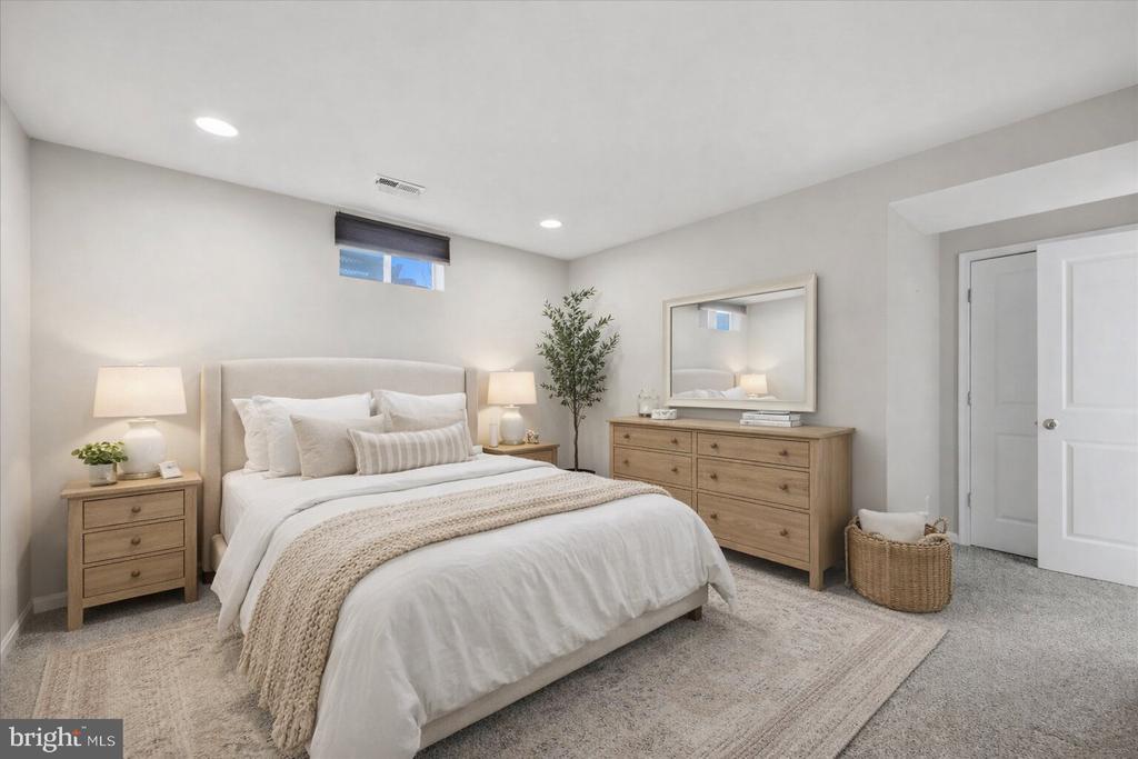 6796 SHOLES CT, WARRENTON, Virginia, 4 Bedrooms Bedrooms, ,3 BathroomsBathrooms,Residential,6796 SHOLES CT,VAFQ2021212 MLS # VAFQ2021212 6796 SHOLES CT, WARRENTON, Virginia, 4 Bedrooms Bedrooms, ,3 BathroomsBathrooms,Residential,6796 SHOLES CT,VAFQ2021212 MLS # VAFQ2021212