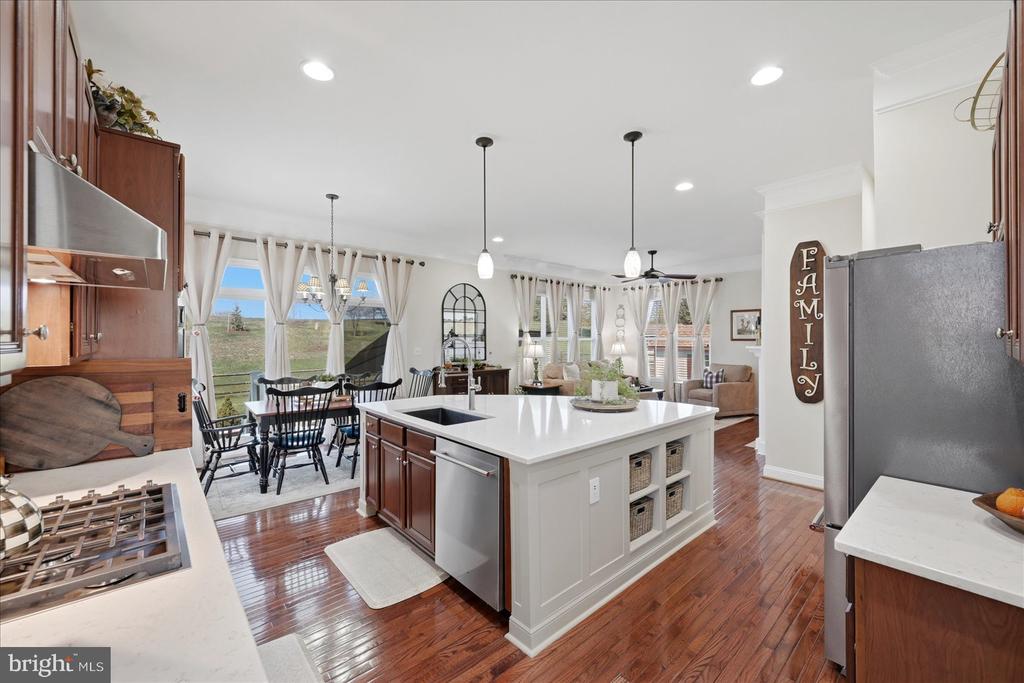 6796 SHOLES CT, WARRENTON, Virginia, 4 Bedrooms Bedrooms, ,3 BathroomsBathrooms,Residential,6796 SHOLES CT,VAFQ2021212 MLS # VAFQ2021212 6796 SHOLES CT, WARRENTON, Virginia, 4 Bedrooms Bedrooms, ,3 BathroomsBathrooms,Residential,6796 SHOLES CT,VAFQ2021212 MLS # VAFQ2021212