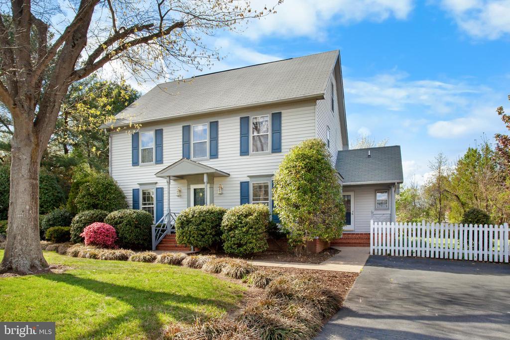 5113 FIELDING LEWIS CT, FREDERICKSBURG, Virginia 22408, 4 Bedrooms Bedrooms, ,2 BathroomsBathrooms,Residential,5113 FIELDING LEWIS CT,VASP2040584 MLS # VASP2040584 5113 FIELDING LEWIS CT, FREDERICKSBURG, Virginia 22408, 4 Bedrooms Bedrooms, ,2 BathroomsBathrooms,Residential,5113 FIELDING LEWIS CT,VASP2040584 MLS # VASP2040584