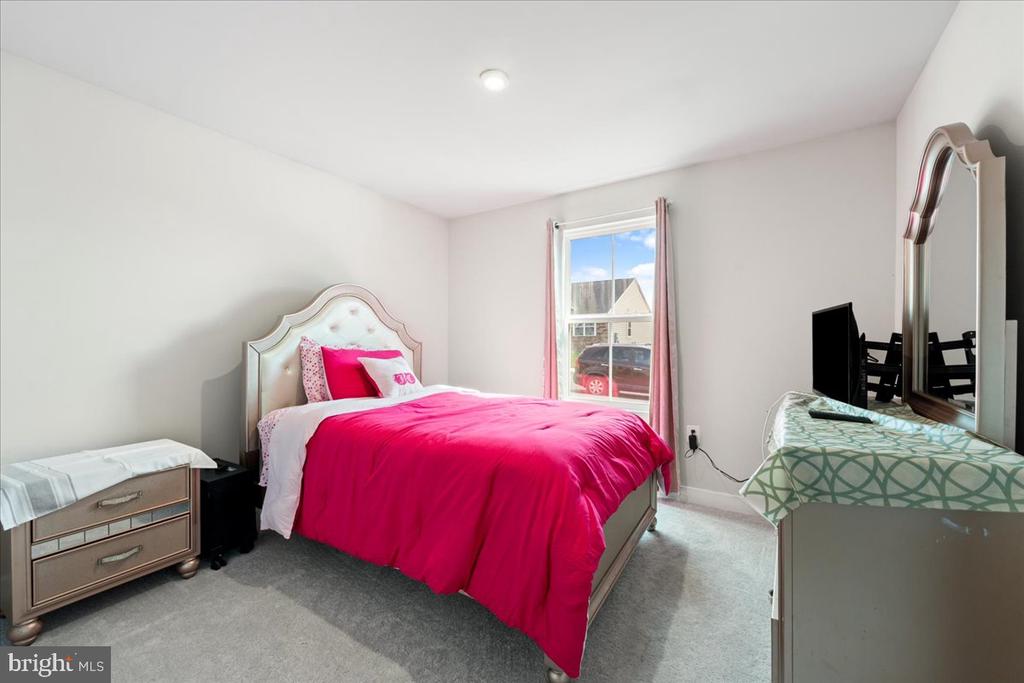 7609 LOUGHTON LN, SPOTSYLVANIA, Virginia 22551, 4 Bedrooms Bedrooms, ,3 BathroomsBathrooms,Residential,7609 LOUGHTON LN,VASP2040642 MLS # VASP2040642 7609 LOUGHTON LN, SPOTSYLVANIA, Virginia 22551, 4 Bedrooms Bedrooms, ,3 BathroomsBathrooms,Residential,7609 LOUGHTON LN,VASP2040642 MLS # VASP2040642