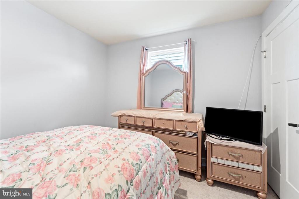 7609 LOUGHTON LN, SPOTSYLVANIA, Virginia 22551, 4 Bedrooms Bedrooms, ,3 BathroomsBathrooms,Residential,7609 LOUGHTON LN,VASP2040642 MLS # VASP2040642 7609 LOUGHTON LN, SPOTSYLVANIA, Virginia 22551, 4 Bedrooms Bedrooms, ,3 BathroomsBathrooms,Residential,7609 LOUGHTON LN,VASP2040642 MLS # VASP2040642
