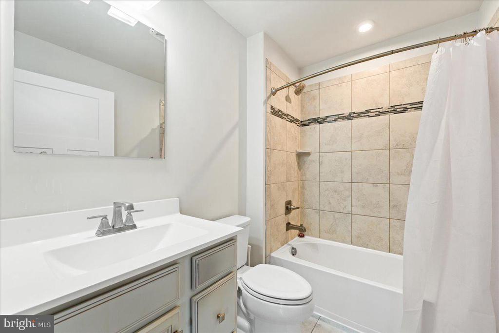 7609 LOUGHTON LN, SPOTSYLVANIA, Virginia 22551, 4 Bedrooms Bedrooms, ,3 BathroomsBathrooms,Residential,7609 LOUGHTON LN,VASP2040642 MLS # VASP2040642 7609 LOUGHTON LN, SPOTSYLVANIA, Virginia 22551, 4 Bedrooms Bedrooms, ,3 BathroomsBathrooms,Residential,7609 LOUGHTON LN,VASP2040642 MLS # VASP2040642