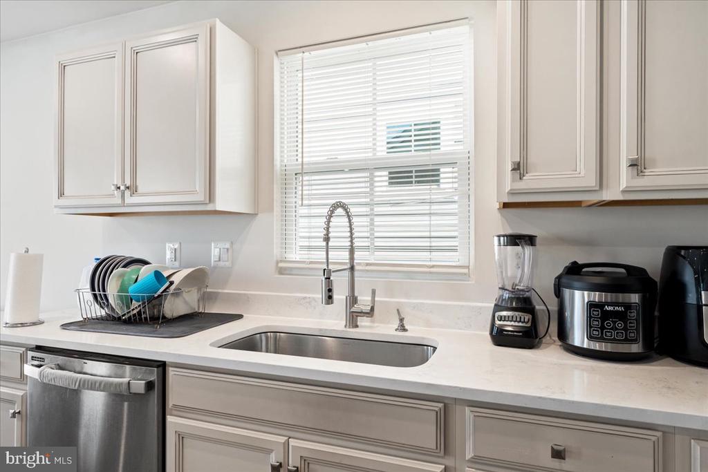 7609 LOUGHTON LN, SPOTSYLVANIA, Virginia 22551, 4 Bedrooms Bedrooms, ,3 BathroomsBathrooms,Residential,7609 LOUGHTON LN,VASP2040642 MLS # VASP2040642 7609 LOUGHTON LN, SPOTSYLVANIA, Virginia 22551, 4 Bedrooms Bedrooms, ,3 BathroomsBathrooms,Residential,7609 LOUGHTON LN,VASP2040642 MLS # VASP2040642