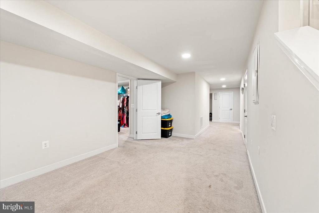 7609 LOUGHTON LN, SPOTSYLVANIA, Virginia 22551, 4 Bedrooms Bedrooms, ,3 BathroomsBathrooms,Residential,7609 LOUGHTON LN,VASP2040642 MLS # VASP2040642 7609 LOUGHTON LN, SPOTSYLVANIA, Virginia 22551, 4 Bedrooms Bedrooms, ,3 BathroomsBathrooms,Residential,7609 LOUGHTON LN,VASP2040642 MLS # VASP2040642