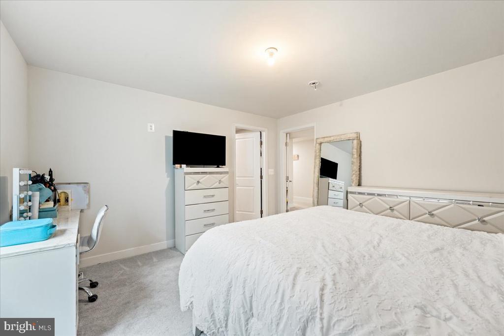 7609 LOUGHTON LN, SPOTSYLVANIA, Virginia 22551, 4 Bedrooms Bedrooms, ,3 BathroomsBathrooms,Residential,7609 LOUGHTON LN,VASP2040642 MLS # VASP2040642 7609 LOUGHTON LN, SPOTSYLVANIA, Virginia 22551, 4 Bedrooms Bedrooms, ,3 BathroomsBathrooms,Residential,7609 LOUGHTON LN,VASP2040642 MLS # VASP2040642