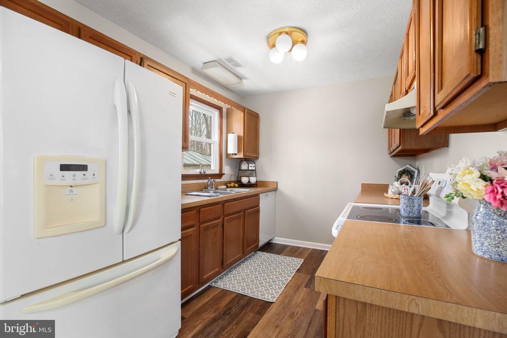 10354 SWIFT RD, PARTLOW, Virginia 22534, 3 Bedrooms Bedrooms, ,1 BathroomBathrooms,Residential,10354 SWIFT RD,VASP2040600 MLS # VASP2040600