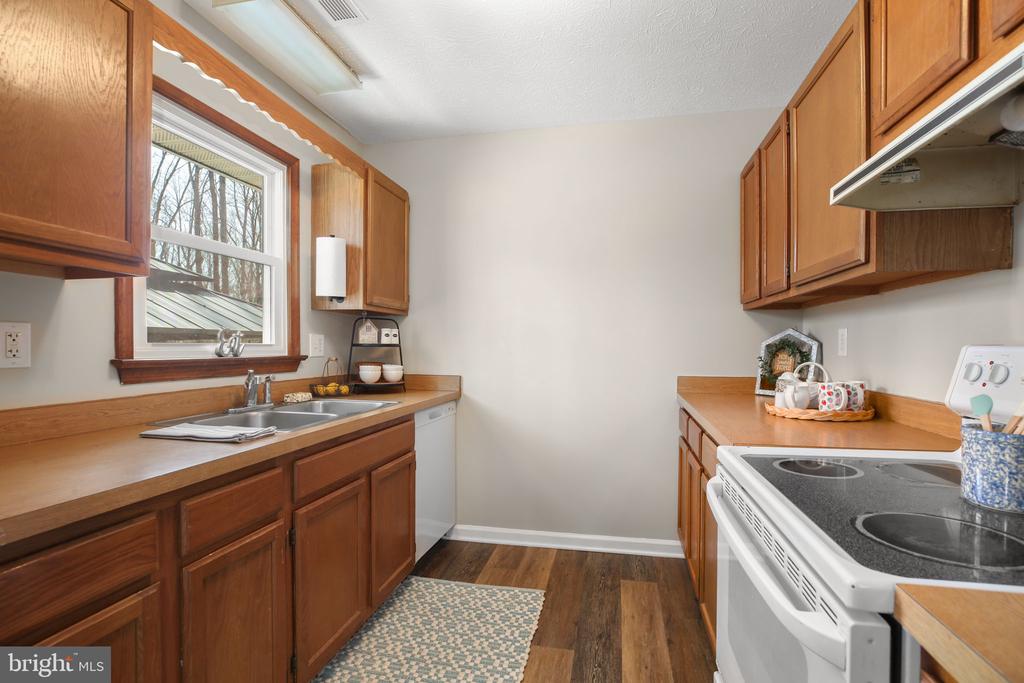 10354 SWIFT RD, PARTLOW, Virginia 22534, 3 Bedrooms Bedrooms, ,1 BathroomBathrooms,Residential,10354 SWIFT RD,VASP2040600 MLS # VASP2040600