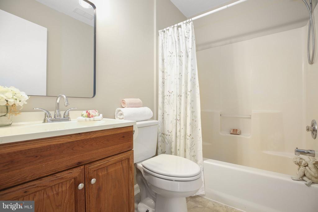 10354 SWIFT RD, PARTLOW, Virginia 22534, 3 Bedrooms Bedrooms, ,1 BathroomBathrooms,Residential,10354 SWIFT RD,VASP2040600 MLS # VASP2040600